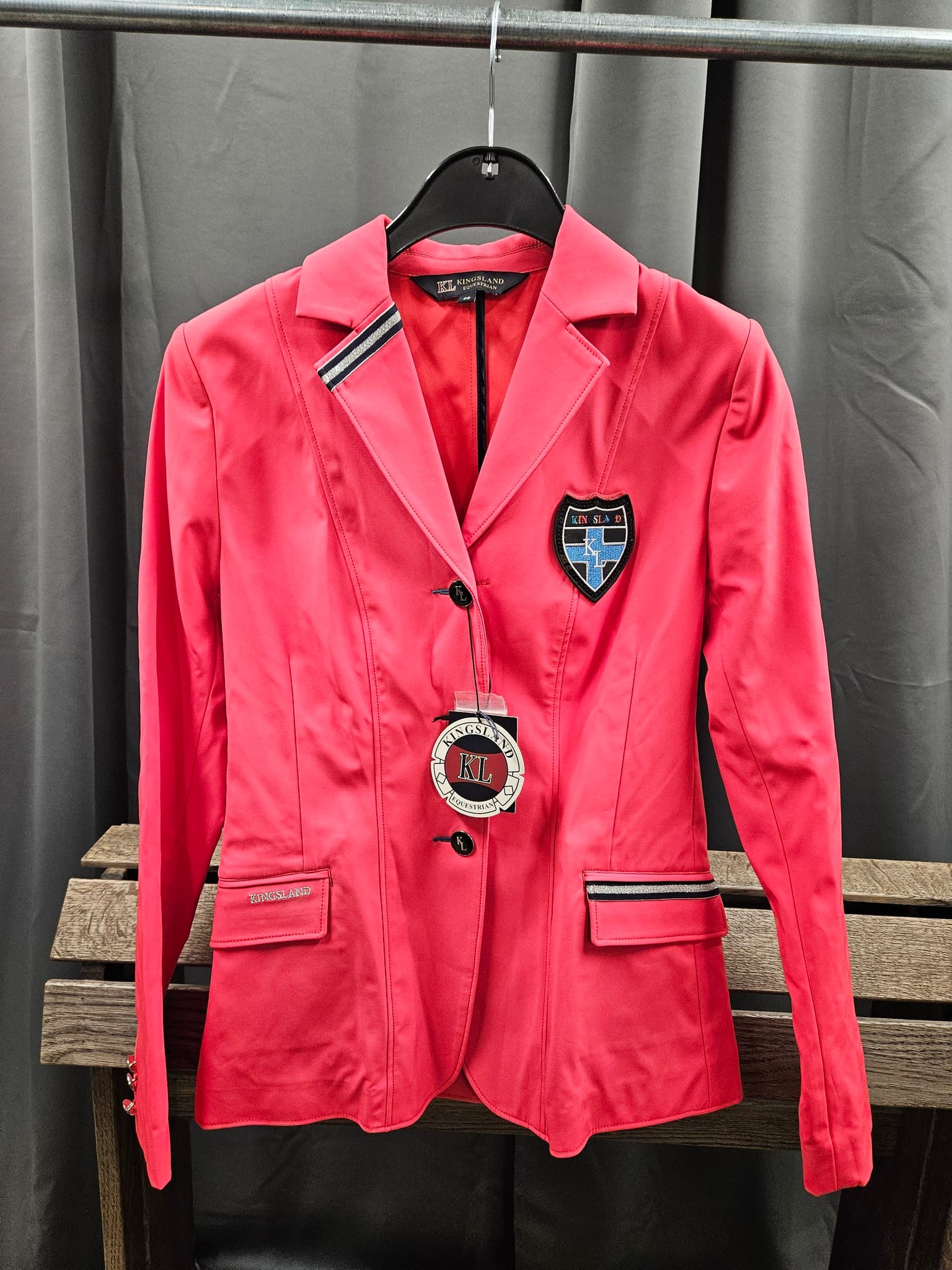 Kavaj, 38, Kingsland | 38